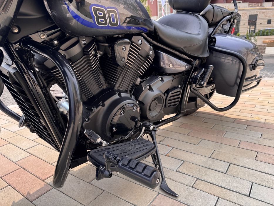 Yamaha XVS 1300 2015 рік.
