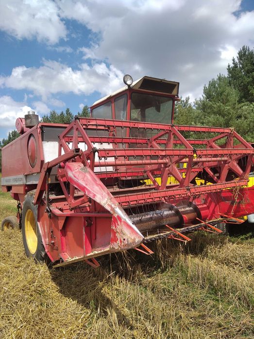 Комбайн Massey Ferguson 520