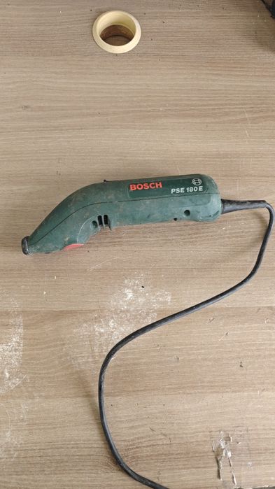 Skrobak Bosch PSE180E