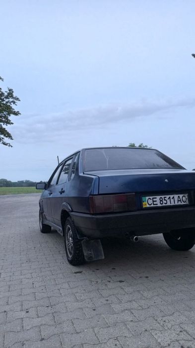 Продам машину питань нема ніяких