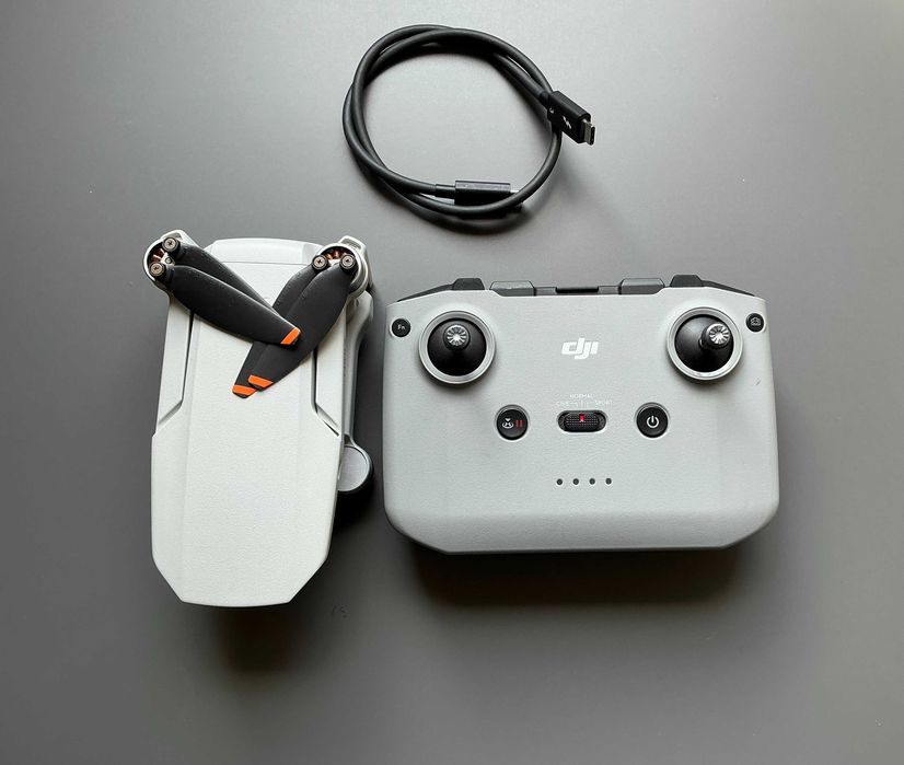 Drone DJI Mini 2 (4K) + Cartão 128GB — Como novo