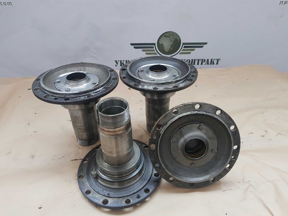 Цапфа середнього та заднього моста Зіл 131