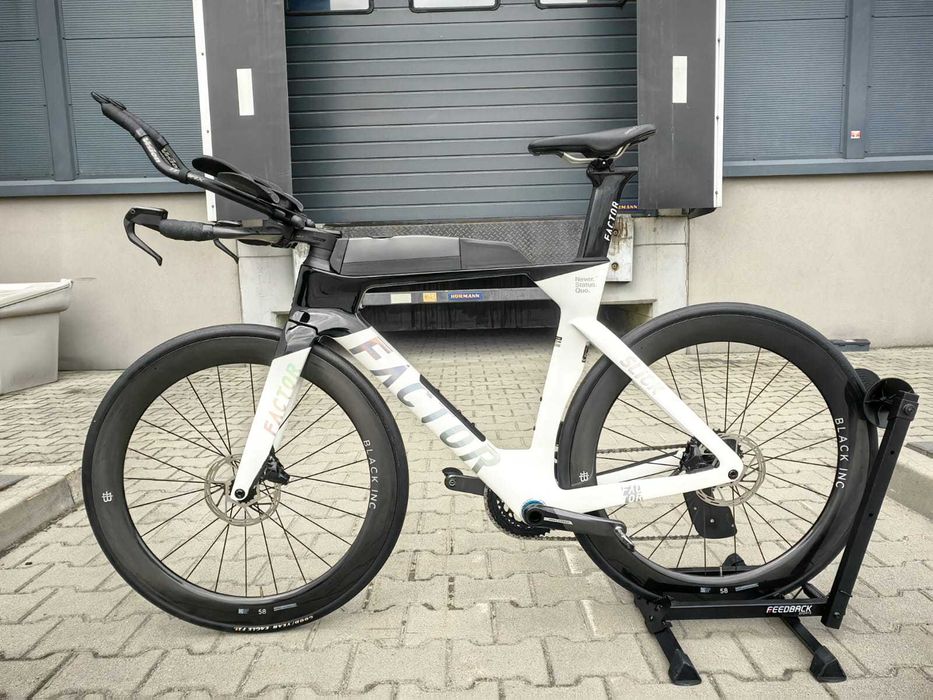 Rower FACTOR SLiCK Shadow White r.54