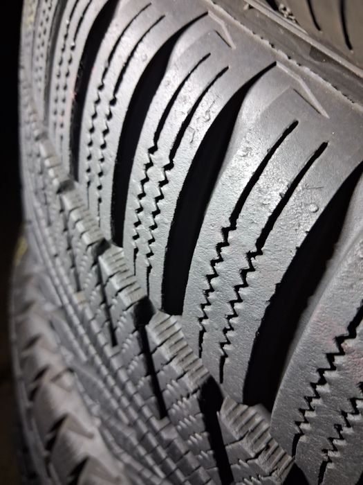 255/45 R20 Hankook Ion Isept SUV шини б/у зима ПАРА