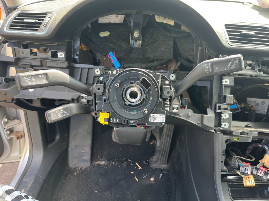 Przełącznik zespolony taśma VW Passat B7 multifunkcja tempomat