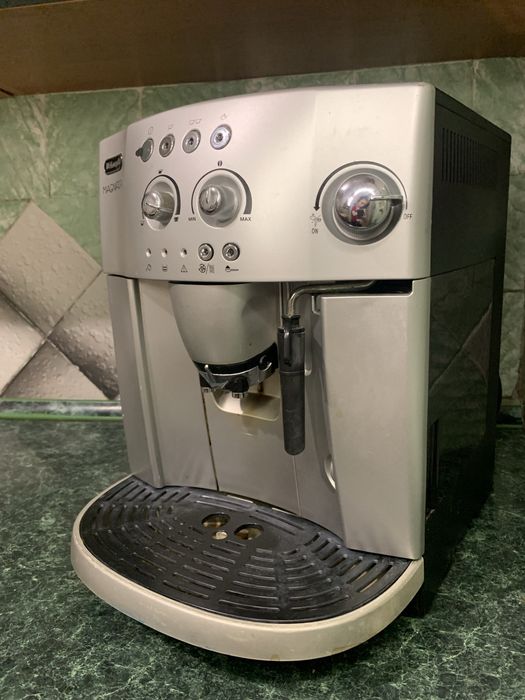 Кавомашина DeLonghi Magnifica | Італія