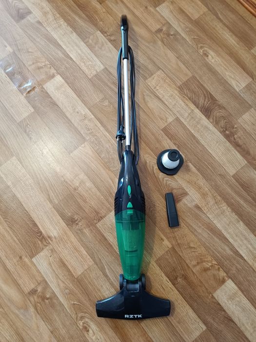 Пилосос RZTK VC 800