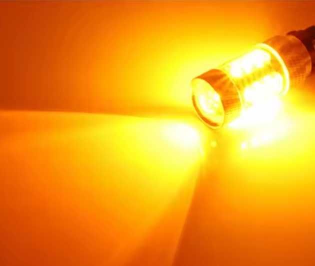 Жовті повороти для авто USA США за допомогою яскравих жовтих LED ламп