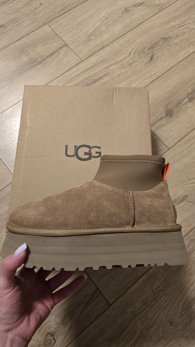 UGG Classic Mini Dipper — Оригінал з Америки, розмір 24.5-25 см