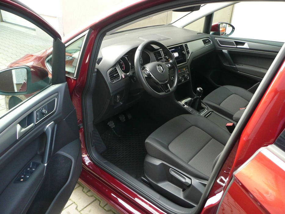 Golf Sportsvan 1.0 benzyna 2018r.