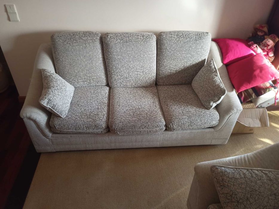 Trio sofás bege cinza