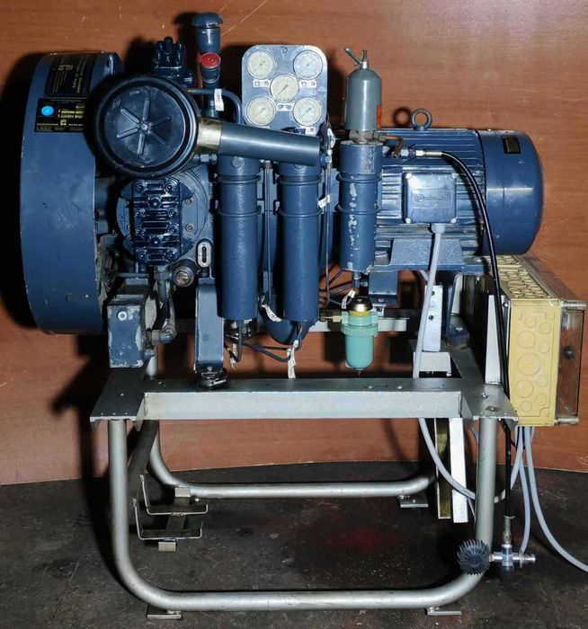 Компресор високого тиску AUER BECKER SV 400 (24-27 куб/год) Німеччина