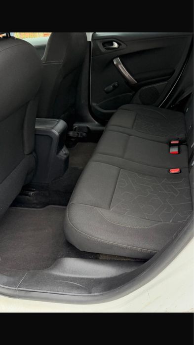 SUV Peugeot 2008 1.2 gasolina