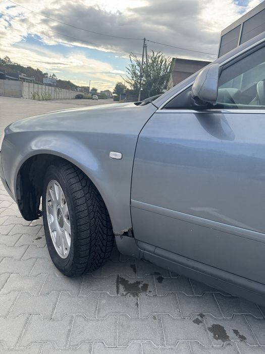 Audi a6 c5.      .
