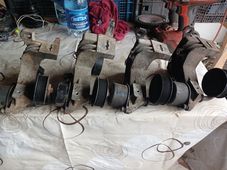 Натяжний механізм ременя Volkswagen T4 2.5