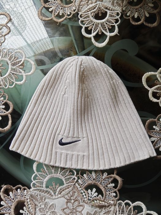 Шапка біла Nike оригінал