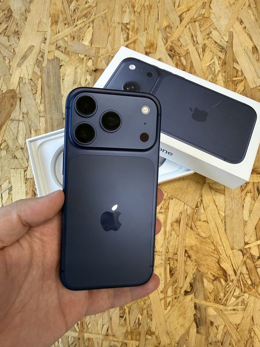 iPhone 17 Pro Deep Blue 256Gb