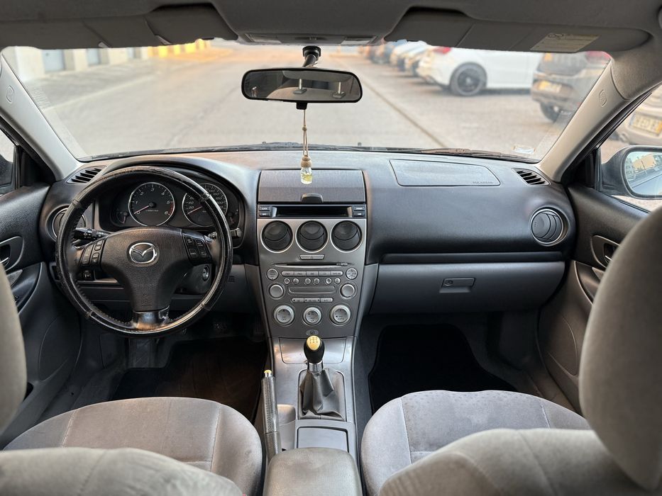 Mazda 6 2.0 D em muito bom estado