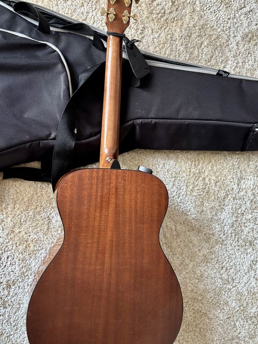 Guitarra Yamaha Storia III