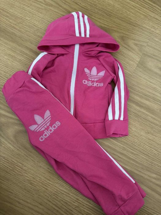 Костюм для дівчинки