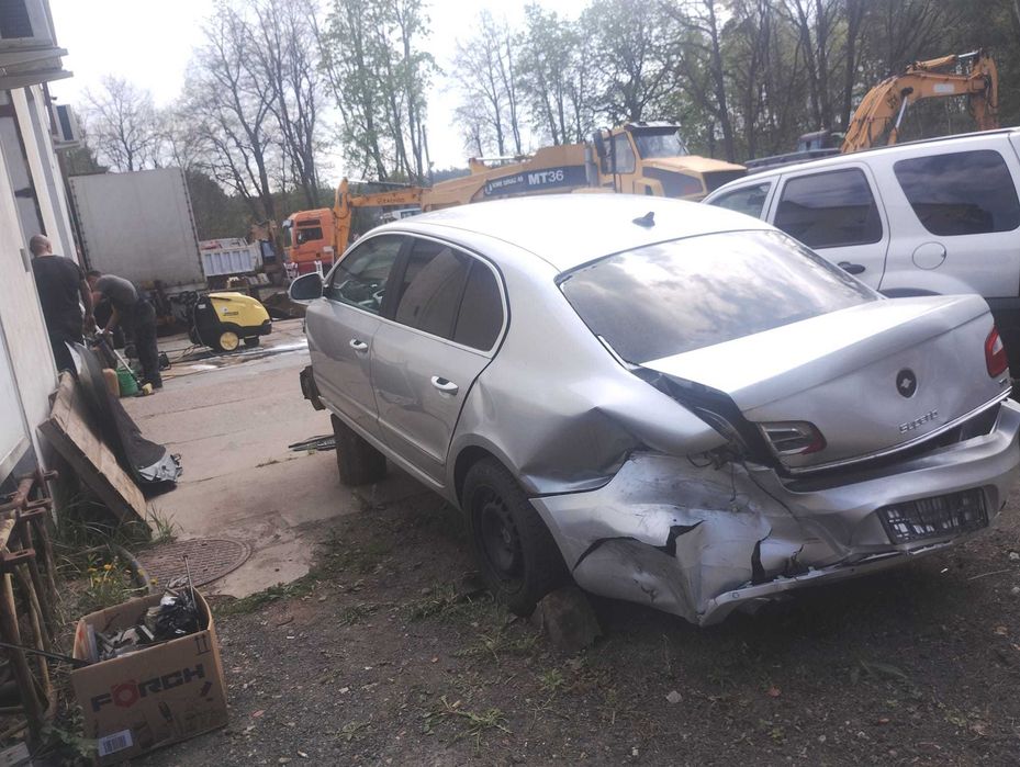 Skoda Superb sprzedam (663-200-246)