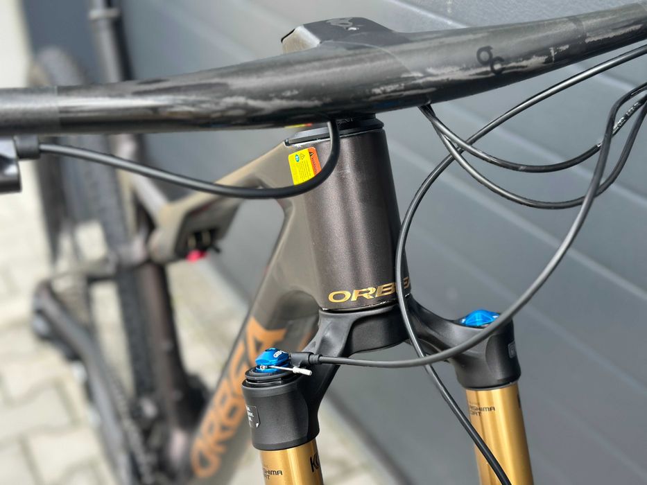 Rower górski Orbea Oiz M-PRO  Shimano XT di2 2026 rozmiar M oraz L Cosmic Carbon