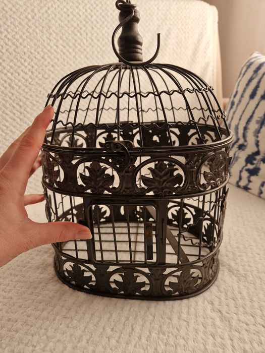 Dekoracyjna klatka metalowa czarna