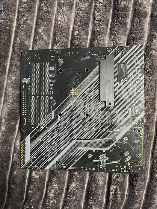 Материнська плата Asus TUF Gaming B450M-Pro II