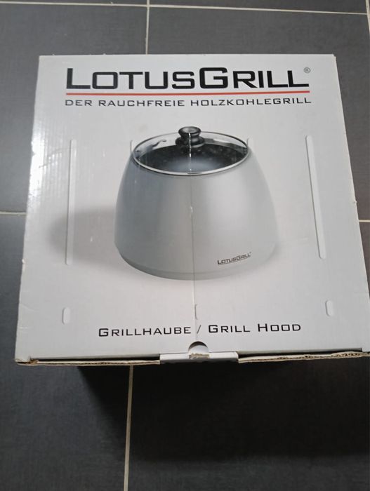 Lotus Grill com tampa de forno