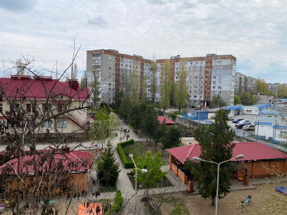 Продаю 2-кімнатну квартиру на Намиві.ц6