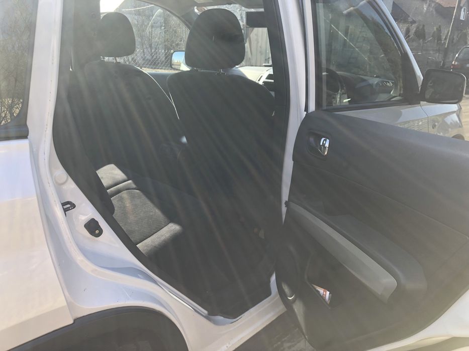 Nissan X-Trail, 2010 рік , 2.0 дизель, АКП, правий руль,для військових