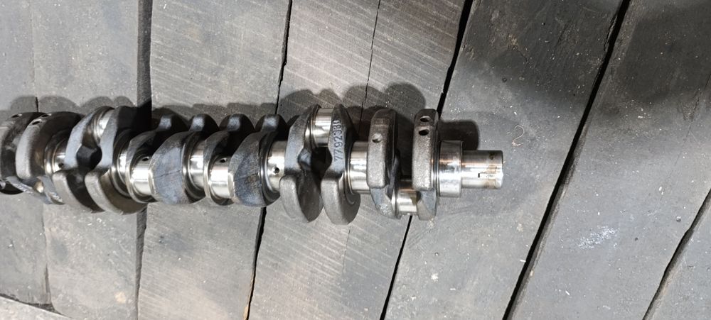 Колінвал m57n 3.0 d