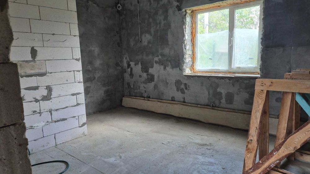 ПРОДАМ ДОМ ЦЕНТР Подгородное  ул. ШОССЕЙНАЯ 23 .   55 000 $