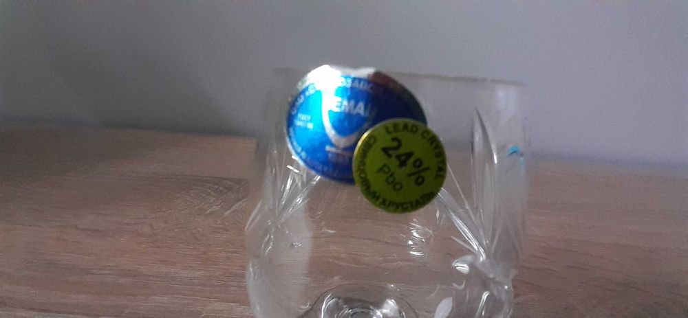 NOWE kryształowe kieliszki do wina lub likieru