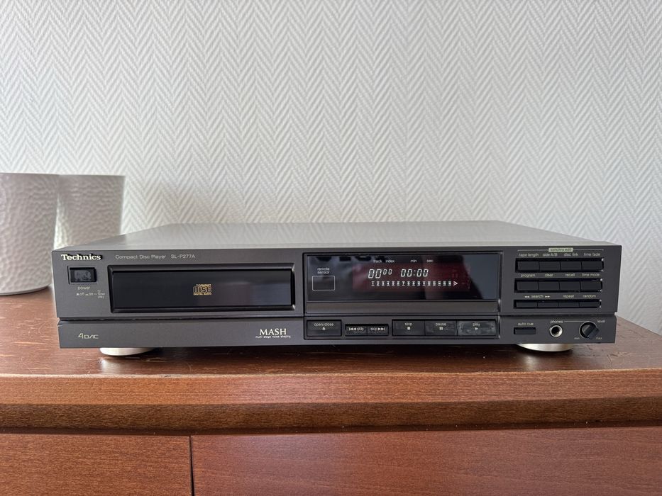 Odtwarzacz Technics SL-P277A