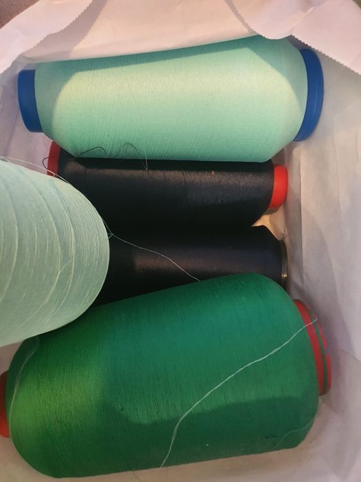 Linhas mousse overlock