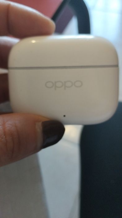 Wireless headphone