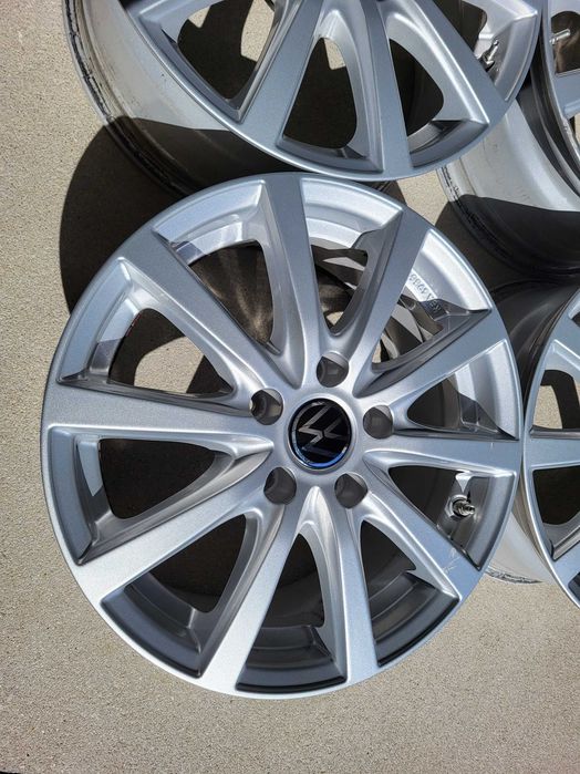 [774] Felgi aluminiowe 16 Cali 5x112 ET38 VW Passat Golf Touran Sharan
