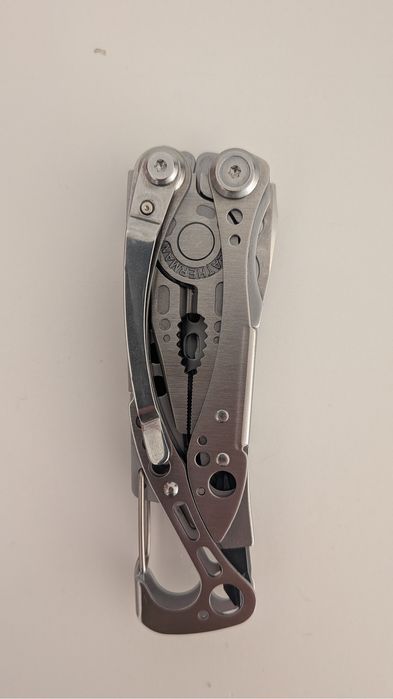 Leatherman Skeletool