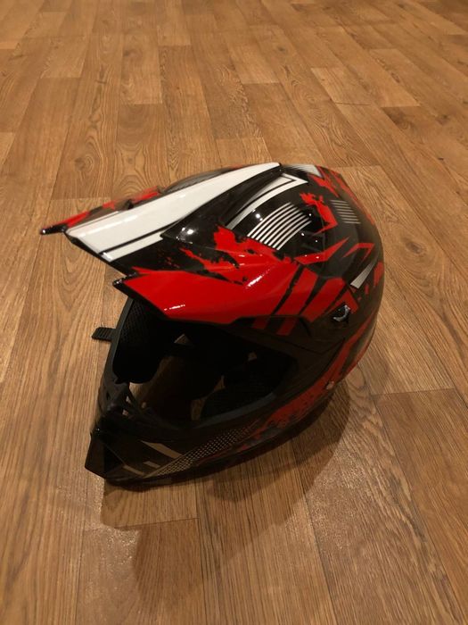 Продам кросовий шлем