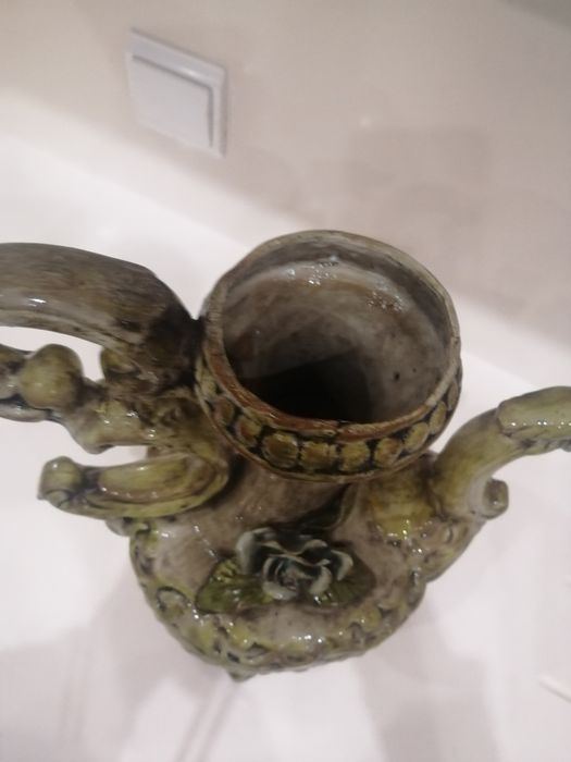 Jarra rara bastante antiga