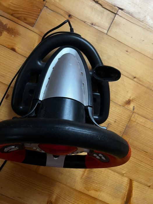 Продам ігровий руль та педалі