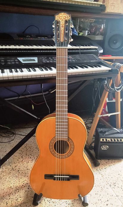 Guitarra antiga fabrico nacional Artis