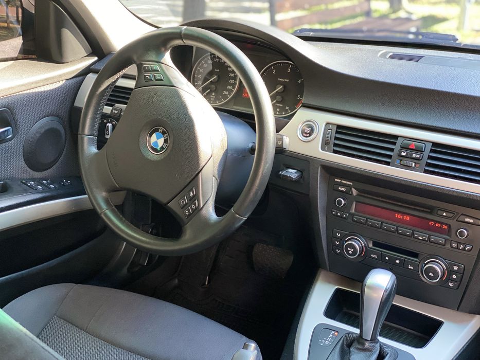BMW 320d E91(Fl)
