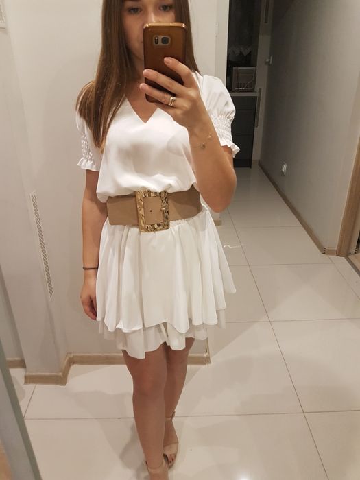 Biały krótki kombinezon, sukienka