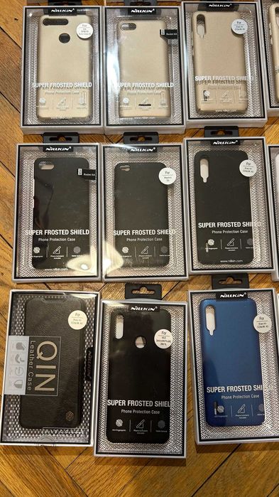Etui Nillkin 20 modeli zestaw IPHONE, XIAOMI, REDMI, GALAXY NOTE, ASUS