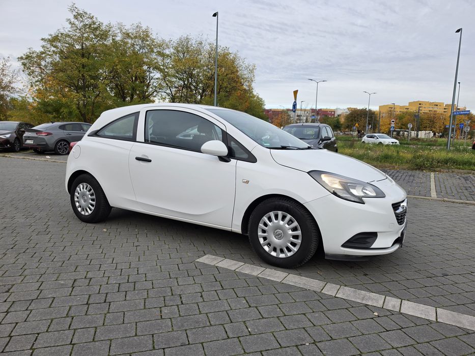 Corsa E  klima PDC  benzyna   1,2