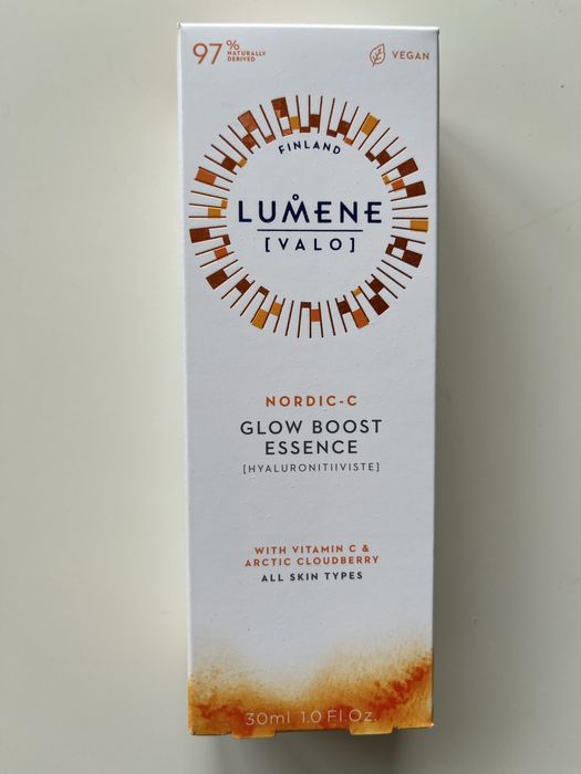 Lumene Nordic-C Glow Boost Essence serum esencja rozświetlająca