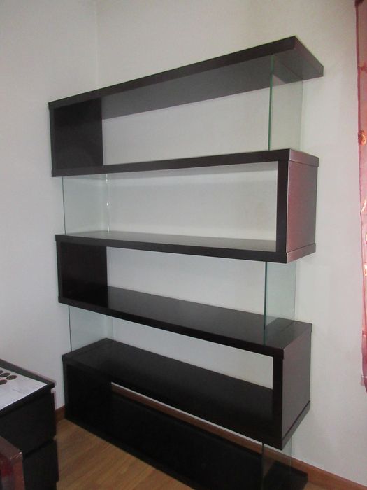 Estante Sette wengué chocolate/vidro - em bom estado! PROMO