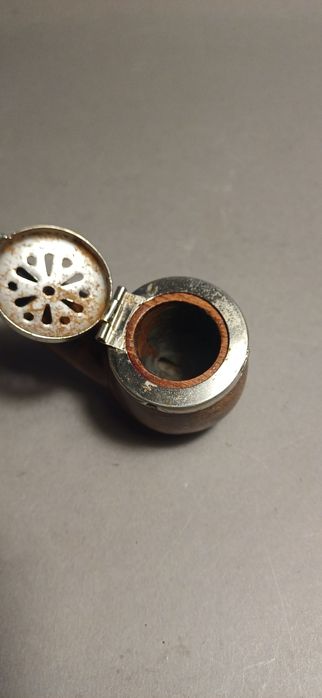 Drewniana fajka kolekcjonerska